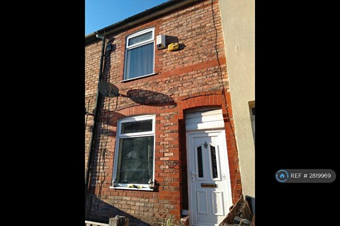 2 Bedroom Terraced House To Rent In Dixon Street, Irlam, Manchester, M44