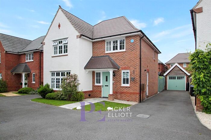4 Bedroom Detached House For Sale In Passchendaele Drive, Burbage, LE10
