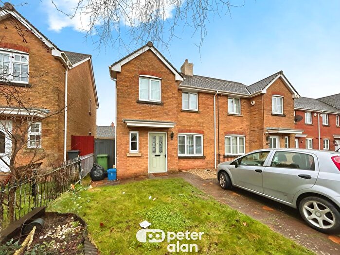 3 Bedroom Property To Rent In Hendre Road, Rumney, Cardiff, CF3