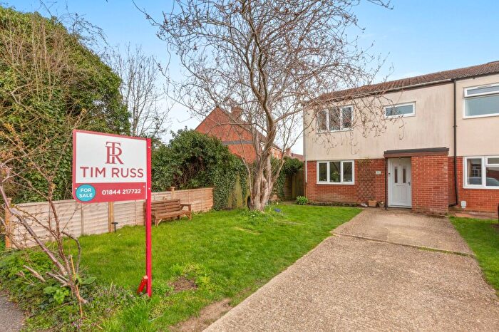 2 Bedroom End Of Terrace House For Sale In Runfurrow, Haddenham, HP17