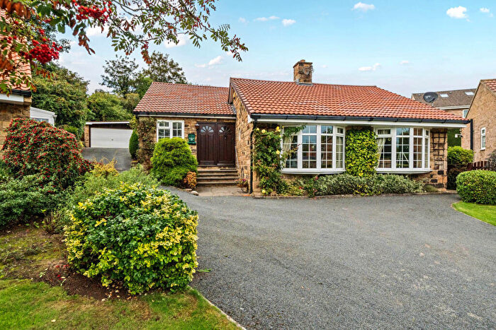 2 Bedroom Detached Bungalow For Sale In Penny Lane, Ripon, HG4