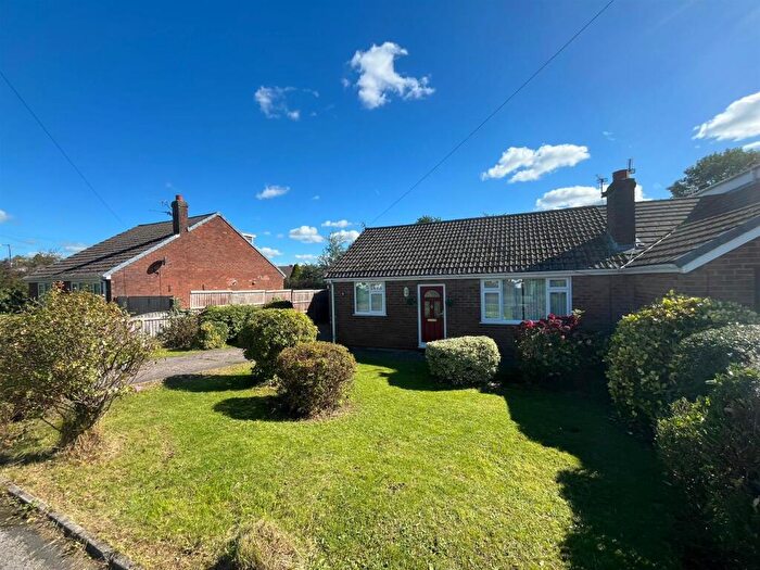2 Bedroom Bungalow For Sale In Beverley Road, Bolton, BL3