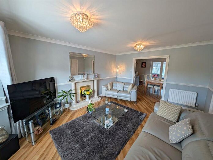 4 Bedroom Detached House For Sale In Marazion Drive, Darlington, DL3