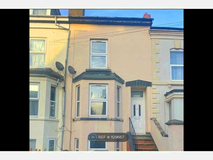 6 Bedroom Terraced House To Rent In Regent Street, Gloucester, GL1