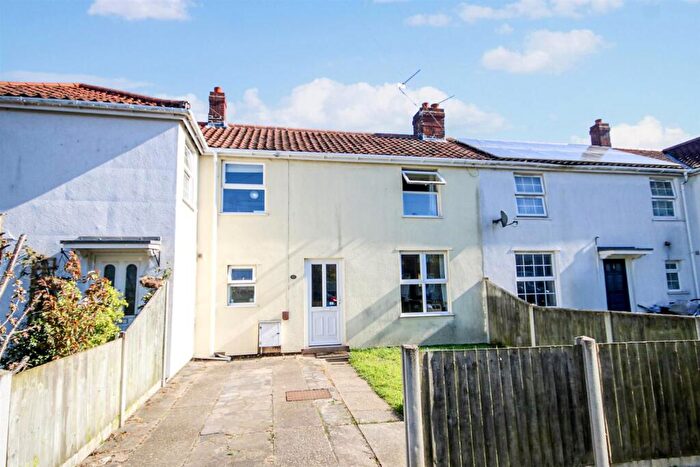 3 Bedroom Terraced House For Sale In Appleyard Crescent, Norwich, NR3