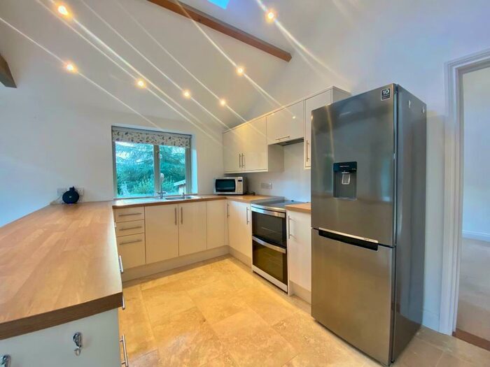 3 Bedroom Cottage To Rent In Maidensgrove, Henley On Thames, RG9