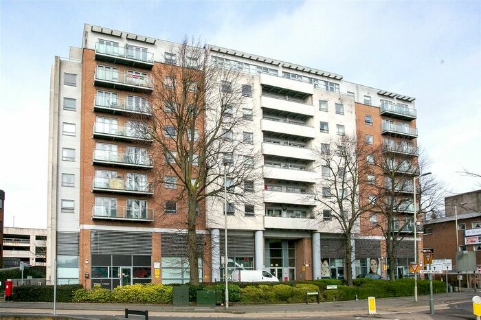 2 Bedroom Flat To Rent In Wilmington Close, Watford WD18