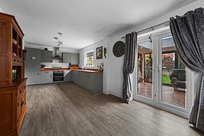 4 Bedroom Detached House For Sale In Oatside, Kirby Cross, Frinton, Essex, CO13