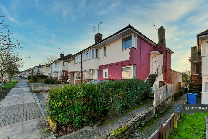 2 Bedroom Maisonette To Rent In Shaftesbury Avenue, South Harrow, HA2