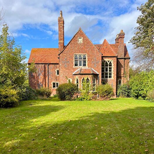 6 Bedroom Detached House For Sale In Teulon House (Vicarage), Main Road, New Bolingbroke, PE22