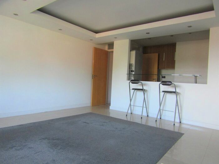 2 Bedroom Flat To Rent In Littlecote Drive, Erdington, Birmingham, B23