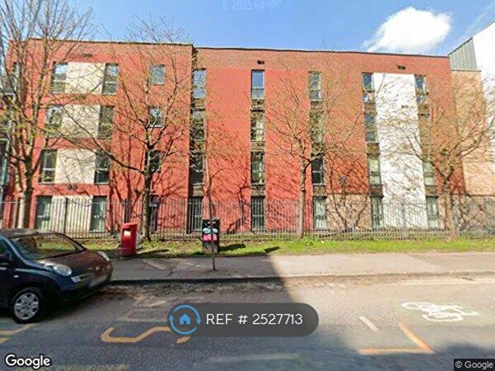 2 Bedroom Flat To Rent In Ordsall Lane, Salford, M5