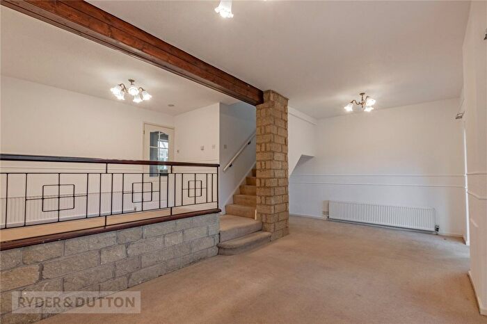 4 Bedroom Detached House For Sale In Sycamore Rise, Holmfirth, West Yorkshire, HD9