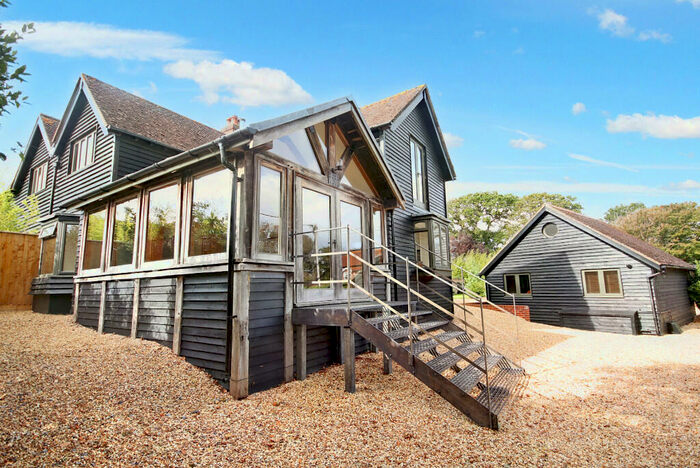 4 Bedroom Semi-Detached House To Rent In Lymore Valley, Milford On Sea, SO41