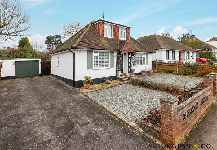 3 Bedroom Chalet For Sale In The Gorseway, Bexhill-On-Sea, TN39