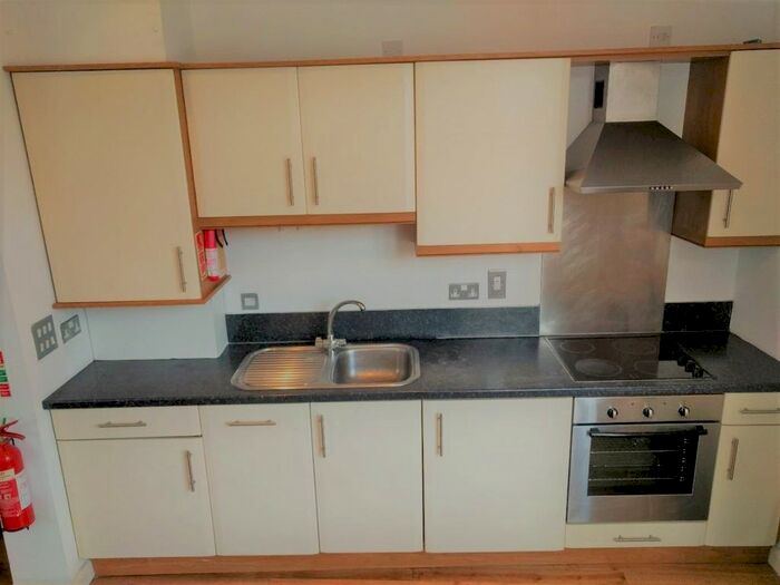 Studio To Rent In The Kingsway, Portland House, City Centre, Swansea, SA1