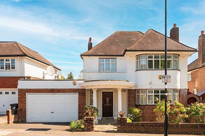 5 Bedroom Detached House To Rent In Ashbourne Road, Ealing, W5