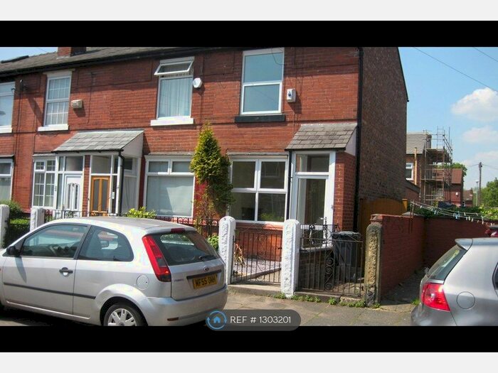 2 Bedroom End Of Terrace House To Rent In Whitehall Road, Manchester, M20
