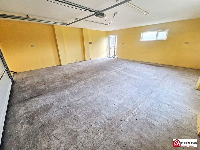 2 Bedroom Detached Bungalow For Sale In Castell Ddu Road, Pontarddulais, Swansea, West Glamorgan, SA4