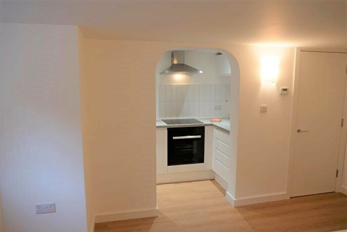 1 Bedroom Flat To Rent In Keppel Road, Chorlton-cum-Hardy, Manchester, M21