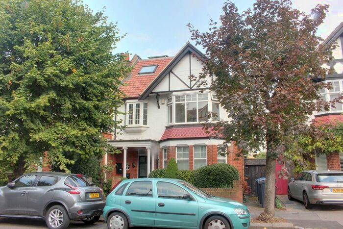 2 Bedroom Flat To Rent In Bingham Road, Croydon, CR0