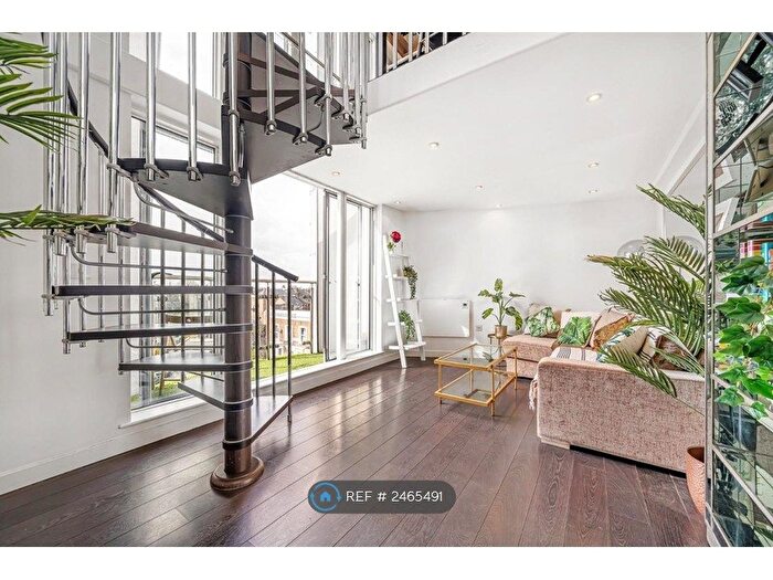 2 Bedroom Flat To Rent In Bellefields Road, London, SW9