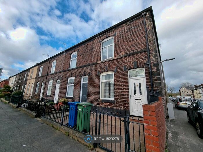 2 Bedroom End Of Terrace House To Rent In Hornby Street, Bury, BL9