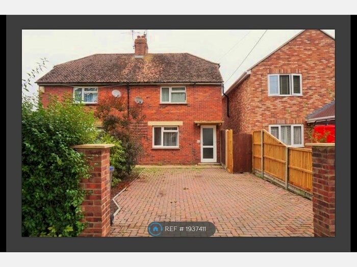 2 Bedroom Semi-Detached House To Rent In Chestnut Avenue, Canterbury, CT2