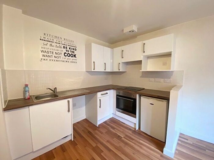 1 Bedroom Property To Rent In Clyde Court, Leicester, LE1