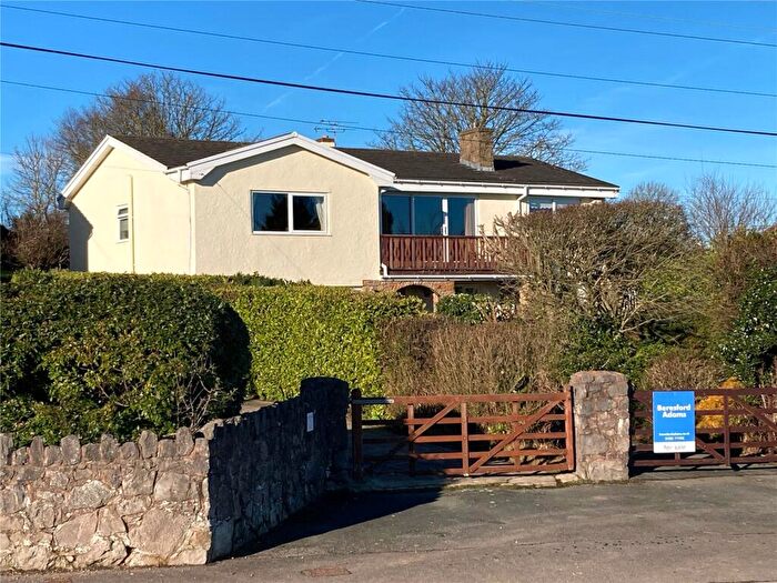 4 Bedroom Detached House For Sale In Rhosesmor Road, Halkyn, Holywell, Flintshire, CH8