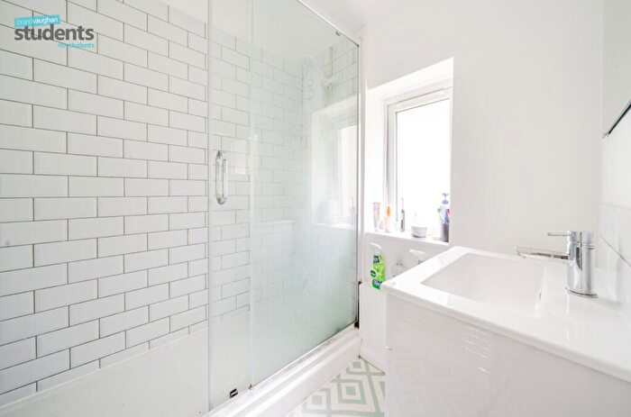 5 Bedroom Semi-Detached House To Rent In Manton Road, Brighton, East Sussex, BN2