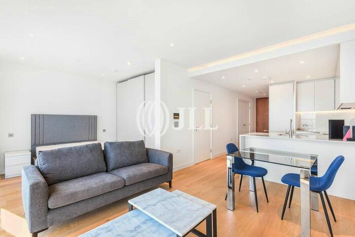 Studio To Rent In Marsh Wall, London, E14