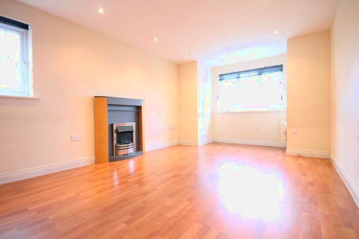2 Bedroom Apartment To Rent In Hyde Road, Gorton, M12