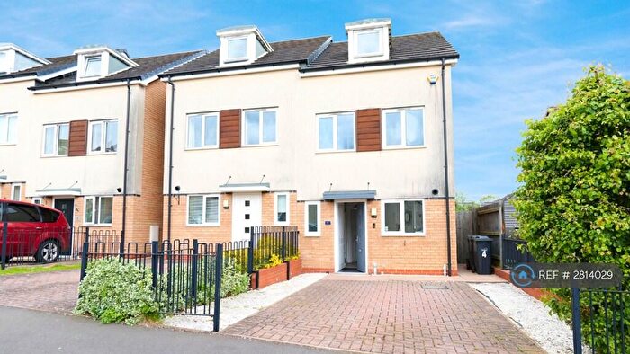 3 Bedroom Semi Detached House To Rent In Hackett Drive, Dudley, DY1