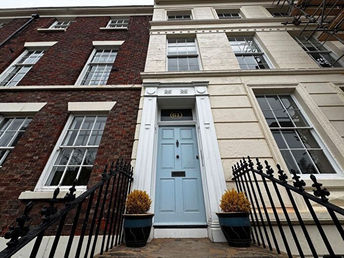 3 Bedroom Flat To Rent In Hope Street, Liverpool, L1