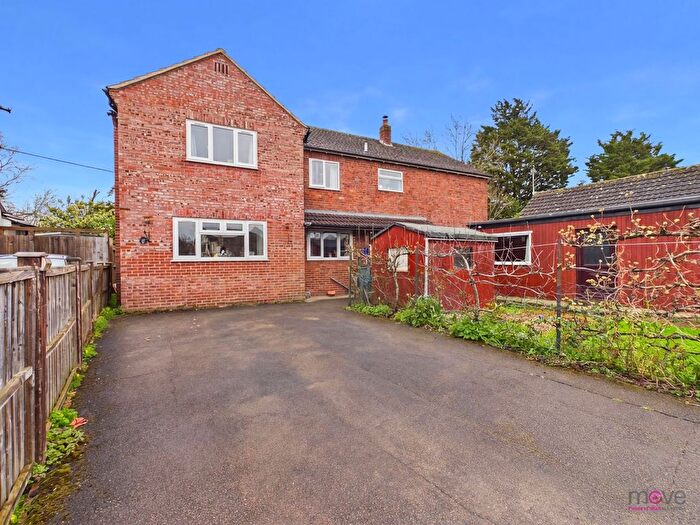 6 Bedroom Detached House For Sale In Old Tewkesbury Road, Norton, GL2