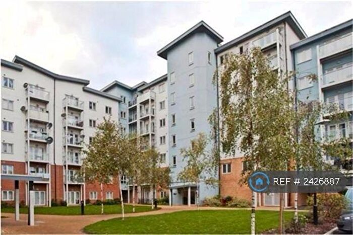 2 Bedroom Flat To Rent In Mill Street, Slough, SL2