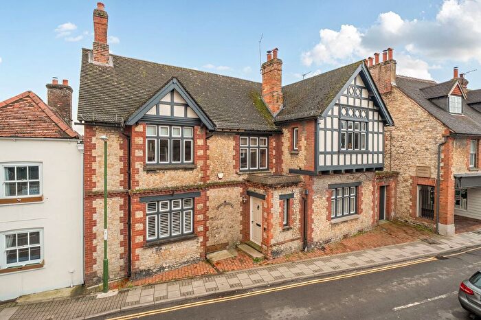 4 Bedroom Semi Detached House For Sale In Church Street, Storrington, RH20