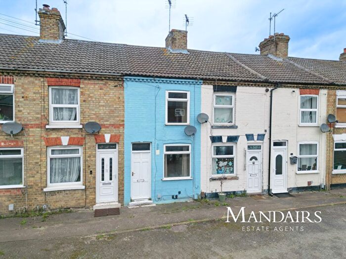 2 Bedroom Terraced House To Rent In South Street, Stanground, Peterborough, PE2