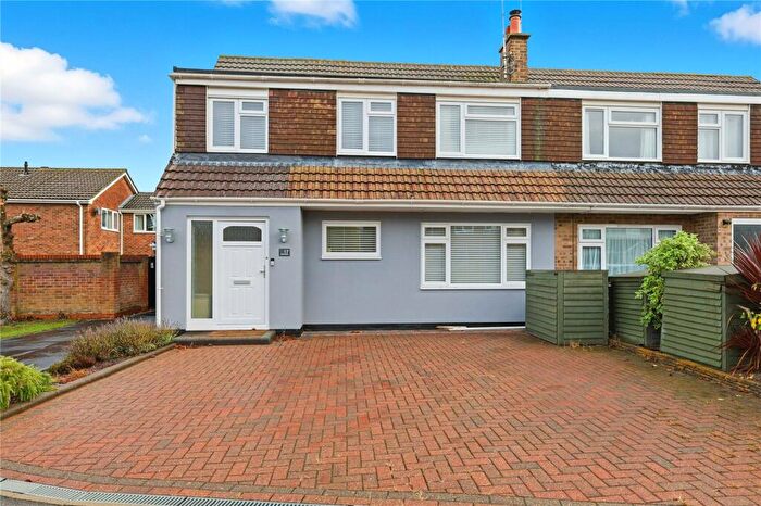 4 Bedroom Semi-Detached House For Sale In Allens Road, Ramsden Heath, Billericay, Essex, CM11