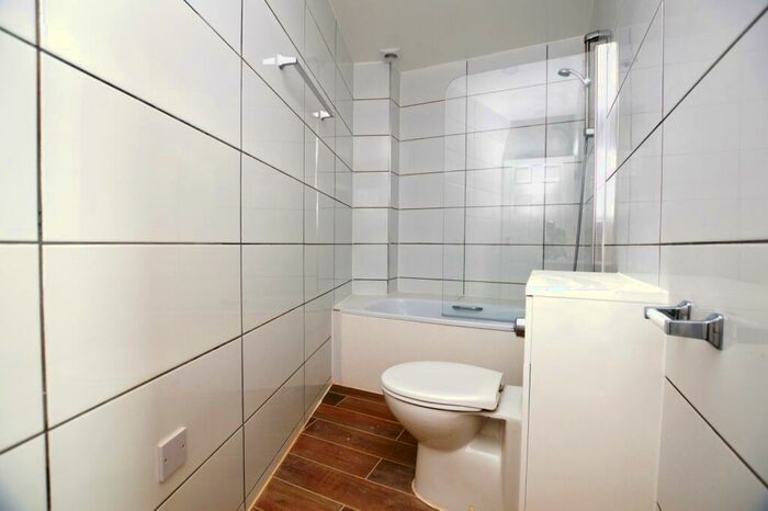 1 Bedroom Flat To Rent In London Road Croydon, CR0