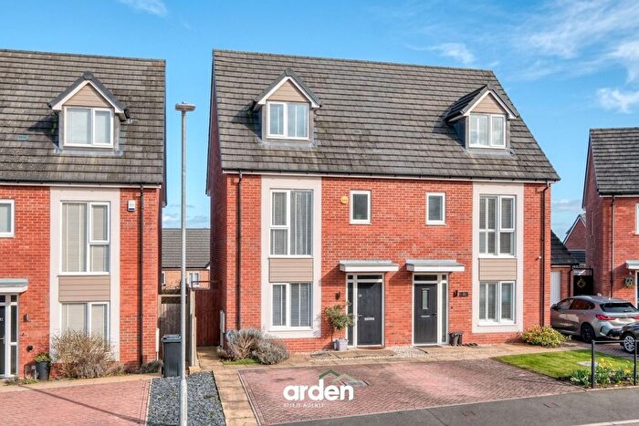 4 Bedroom Semi-Detached House For Sale In Skylark Street, Cofton Hackett, B45