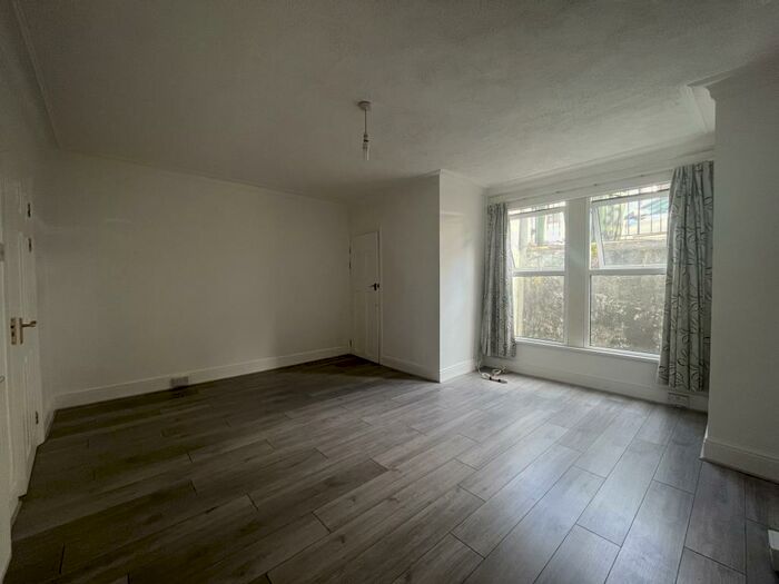 5 Bedroom House To Rent In Ashford Road, Plymouth, PL4