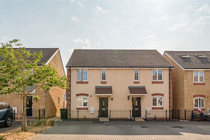 2 Bedroom Terraced House For Sale In Burbage, Marlborough, SN8