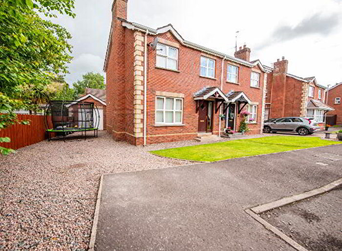 3 Bedroom Semi-Detached House For Sale In Murray Wood, Craigavon, BT66