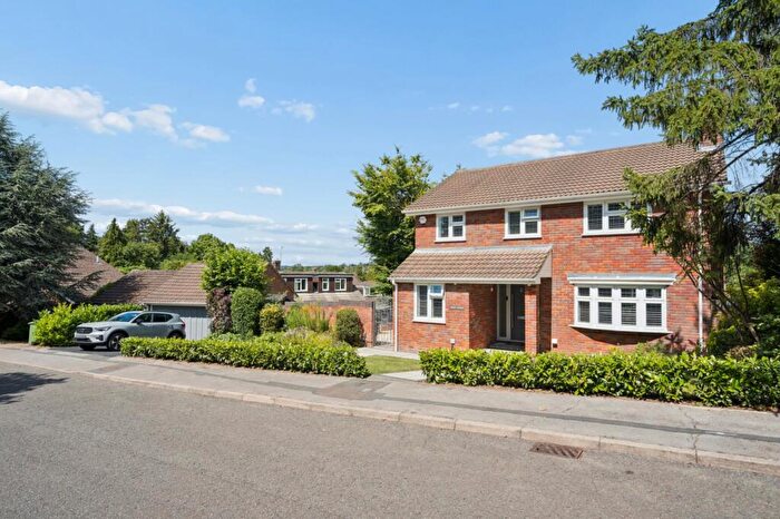 4 Bedroom Detached House For Sale In Ashlea Road, Chalfont St. Peter, Buckinghamshire, SL9
