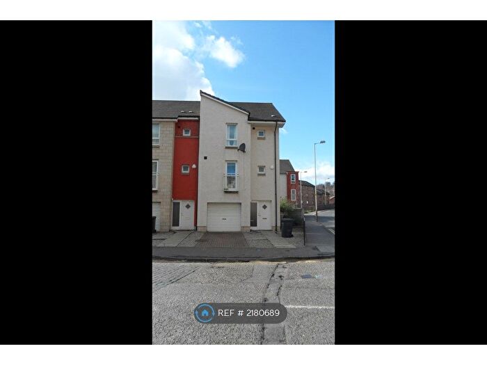 5 Bedroom Semi-Detached House To Rent In Rosefield Street, Dundee, DD1