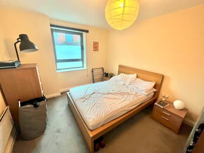 1 Bedroom Flat To Rent In Canal Street, Nottingham, NG1