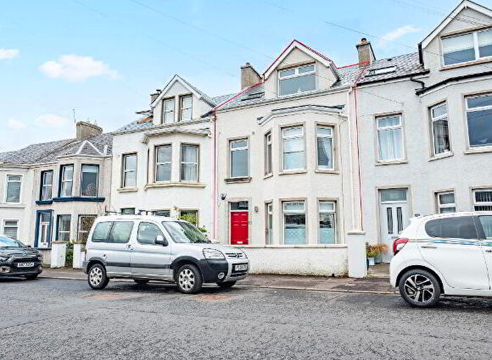 5 Bedroom Terrace House For Sale In Central Avenue, Portstewart, BT55