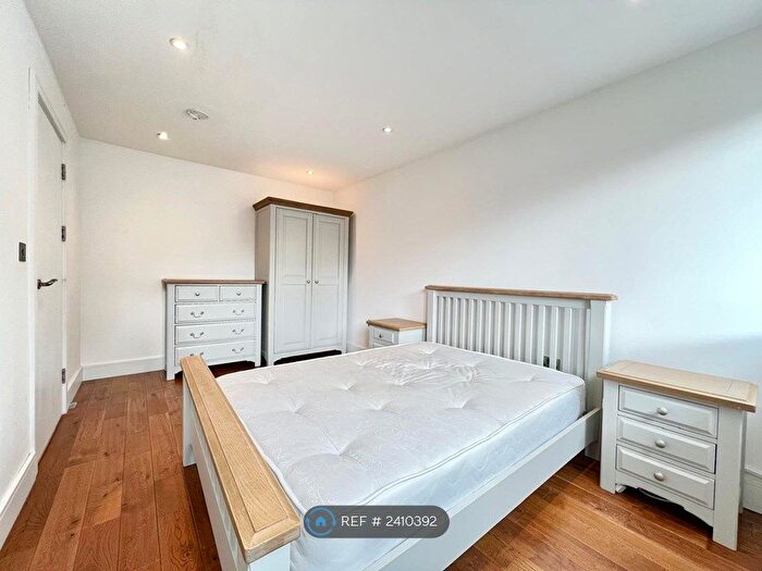 1 Bedroom Flat To Rent In Bermondsey Wall East, London, SE16